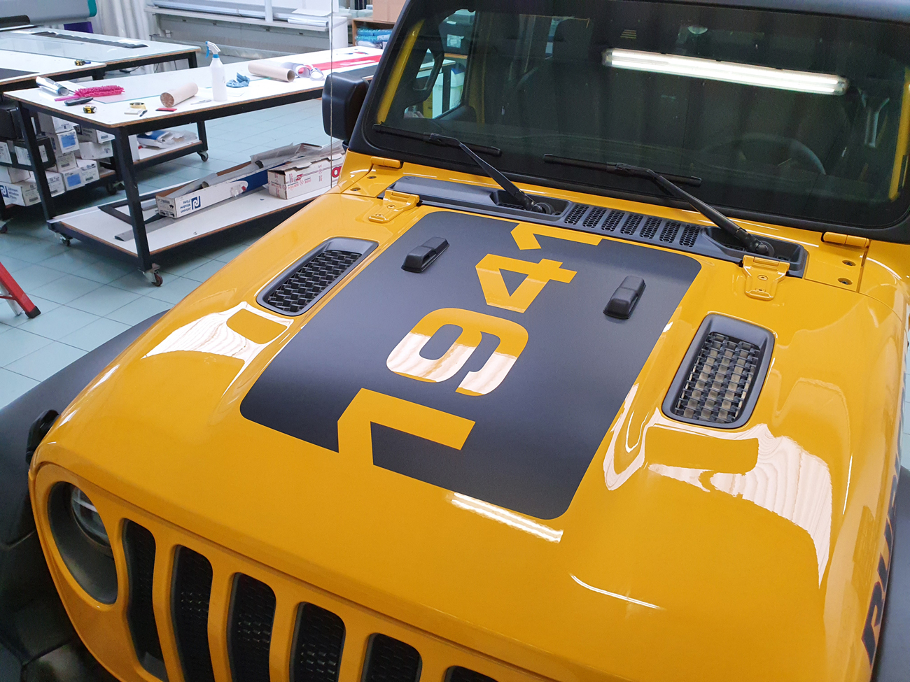 Acquista Kit adesivi Badge per portiere Jeep Renegade