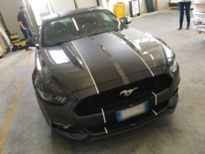 Ford Mustang kit fasce laterali personalizzate